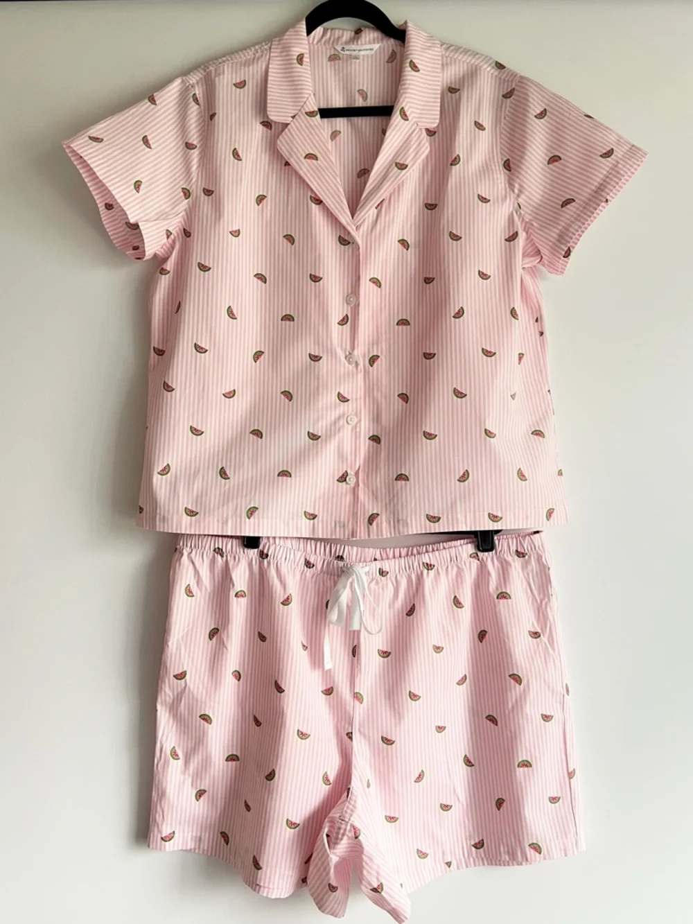 Brooks Brothers Women’s Pink White Striped Watermelon Print Pajama Set XL NWOT - Picture 1 of 9